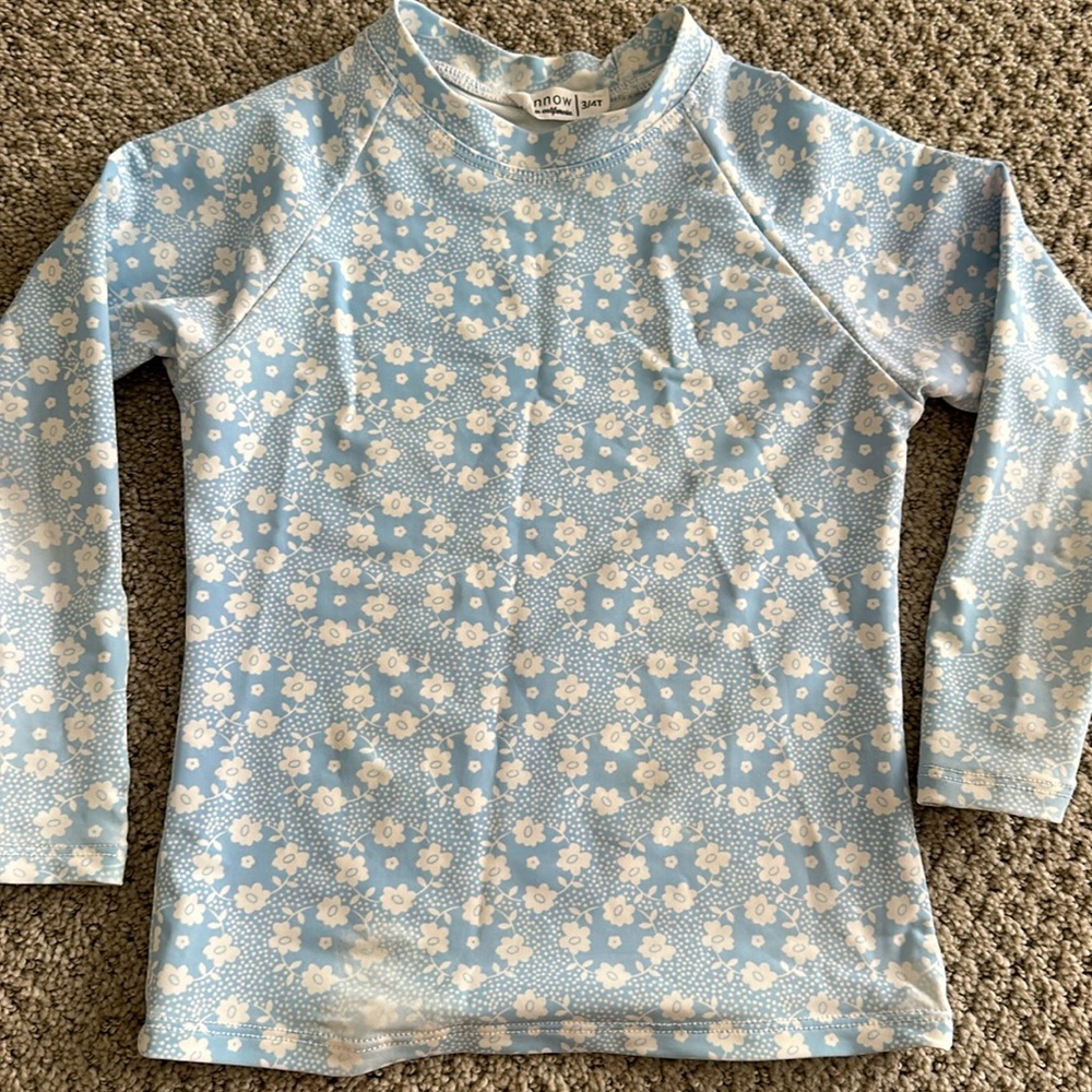 Minnow rash guard